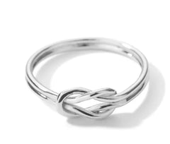 Zirca Luxe Cross Wrap Ring